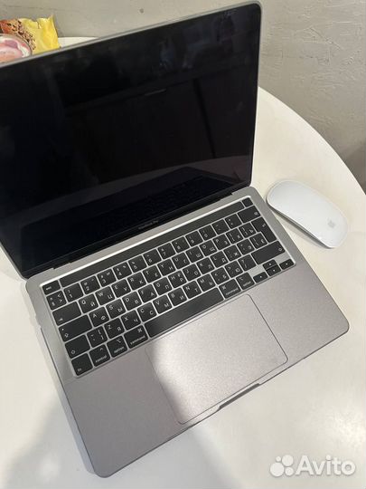 Apple macbook pro 2020