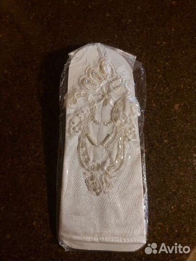 Перчатки свадебные новые