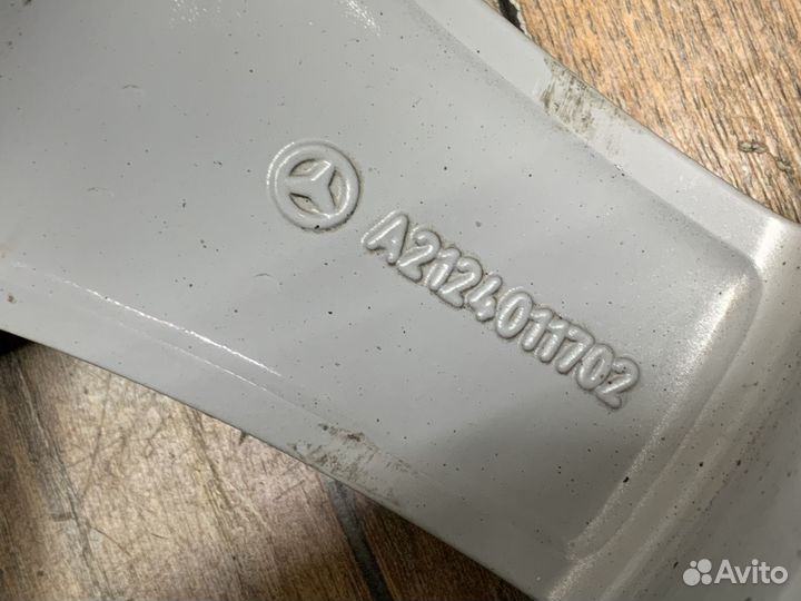 Mercedes Benz W212 Диск колесный литой R16