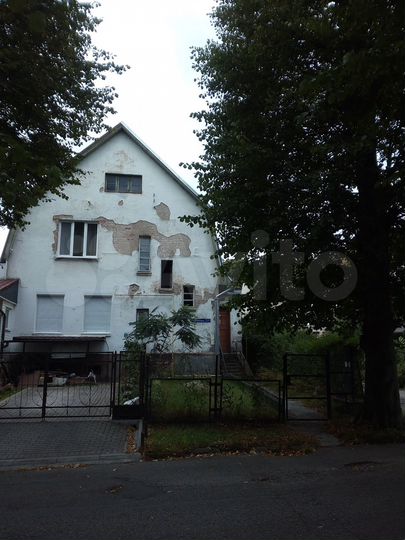 2-к. квартира, 68 м², 2/2 эт.