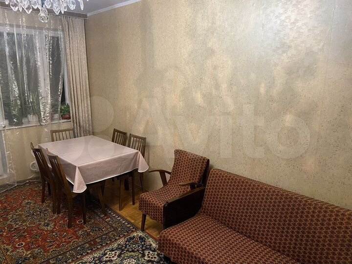 Комната 18 м² в 3-к., 2/16 эт.