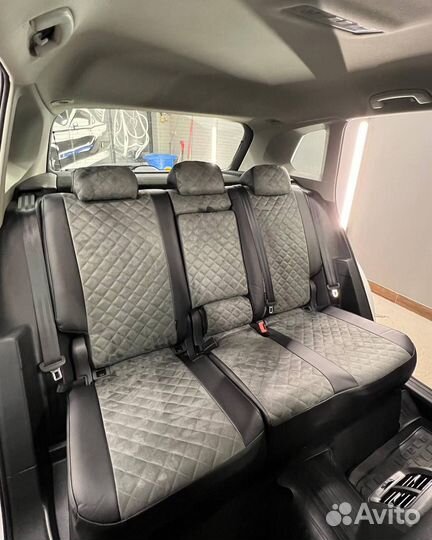 Авточехлы с алькантарой на Hyundai I30 Автопилот