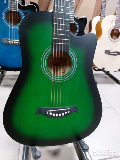 Гитара новая