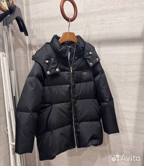 Пуховик Prada