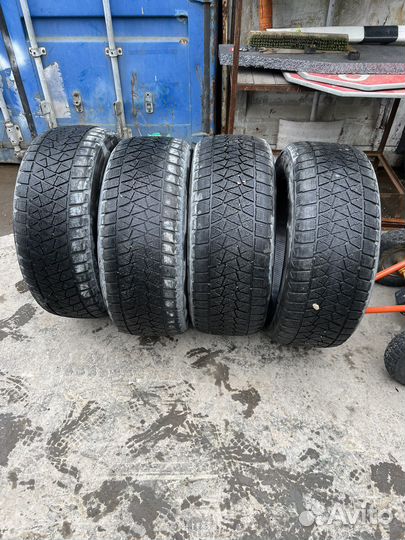 Bridgestone Blizzak DM-V2 275/55 R20 117T