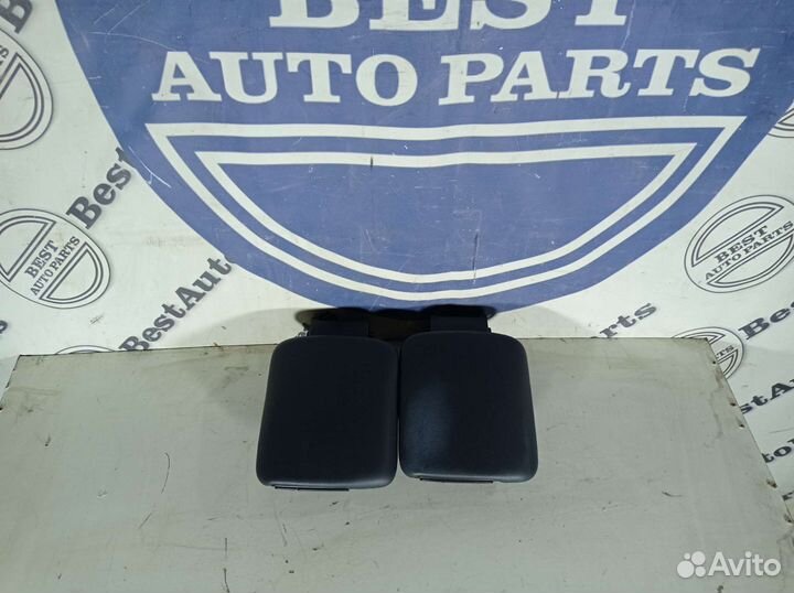 Подлокотник на Volvo S40 c30 v50 c70 2004-2012