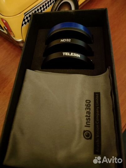 Go pro Insta360 One R 1-Inch линзами и подставкой