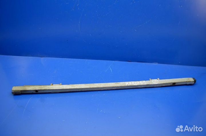 Направляющая стекла двери, левая volvo FH16 (01.93