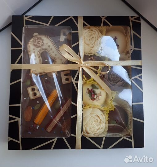 Набор из бельгийского шоколада на 1 сентября