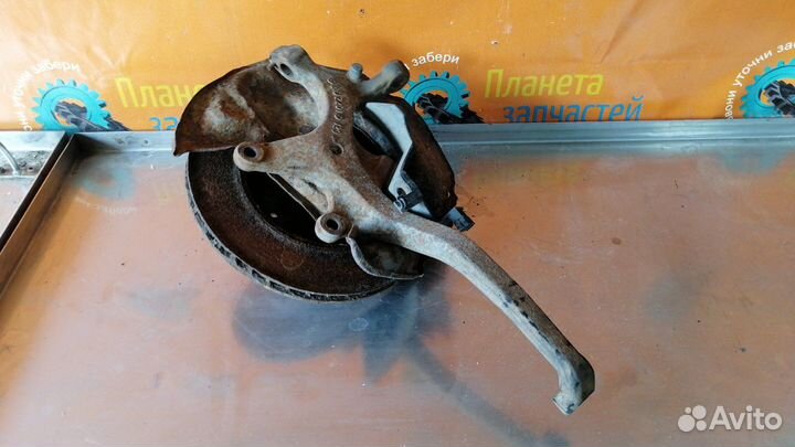 Ступица Mercedes W210 в сборе с кулаком правая