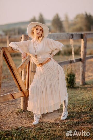 Платье женское