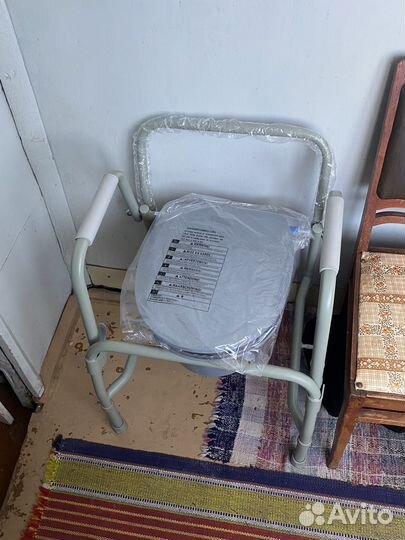 Стул для инвалидов