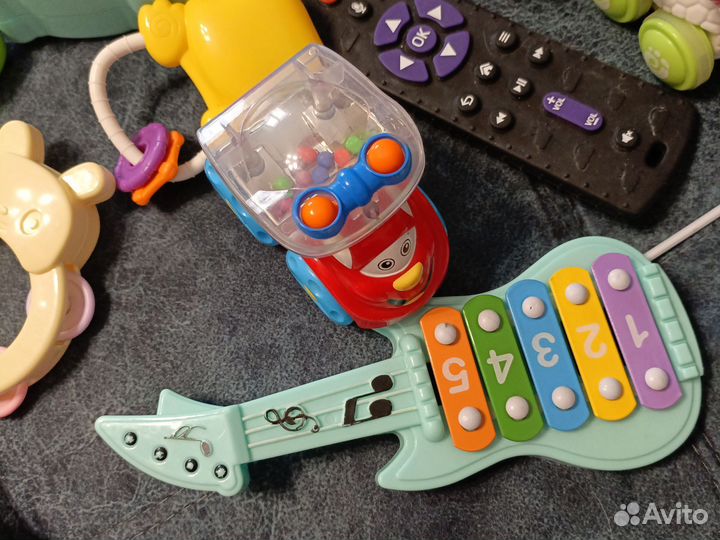 Развивающие игрушки пакетом