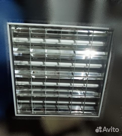 Светильник потолочный встраиваемый 60х60см