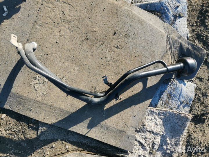 Горловина топливного бака Nissan Fuga Y50 VQ25