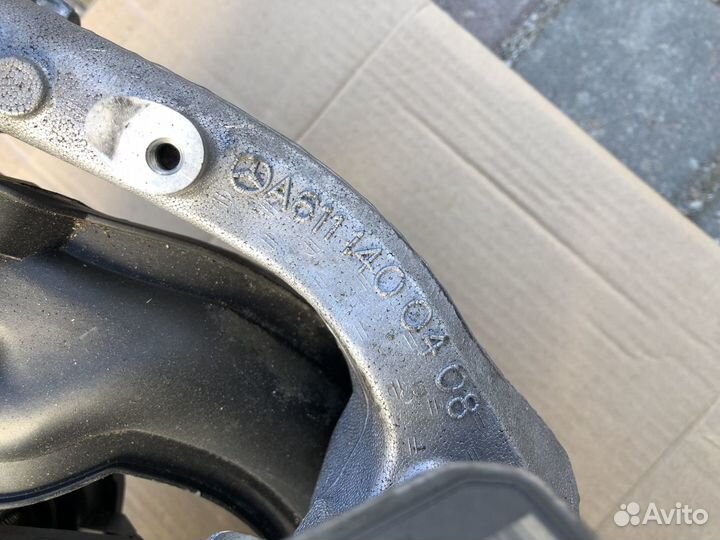 Впускной коллектор на Mercedes W211 2.2 CDI