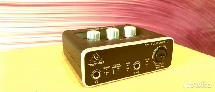 Звуковая карта Behringer um-2 uphoria
