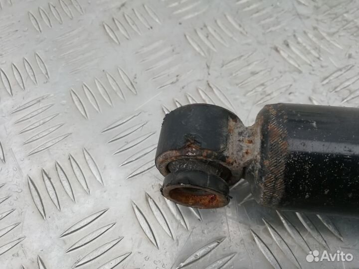 Амортизатор задний Kia Rio 3 Хетчбэк 2015г Рест