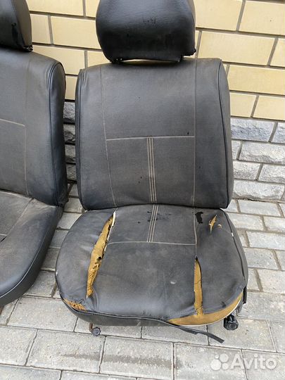 Передние сиденья ваз 2105 СССР