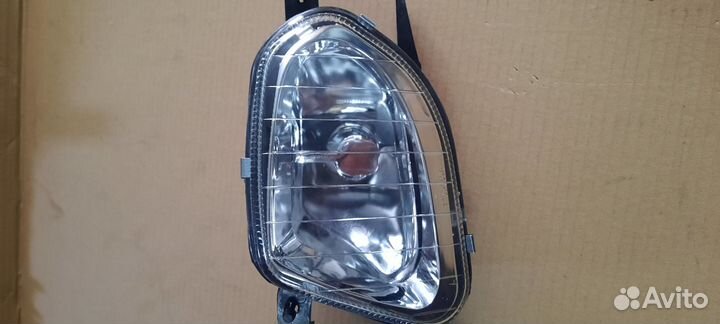 Фары противотуманные на mercedes W211,sprinter 906