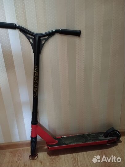 Трюковой самокат