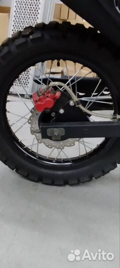 Мотоцикл Avantis MT 250