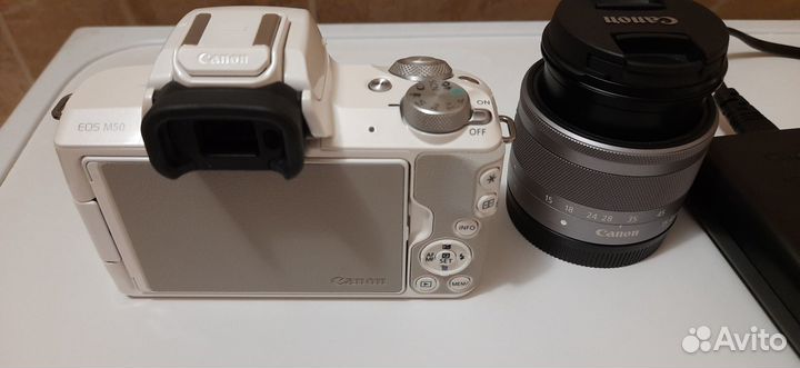 Фотоаппарат Canon EOS m50 kit 15-45