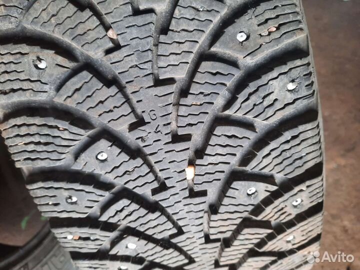 Nokian Tyres Hakkapeliitta 4 195/60 R15