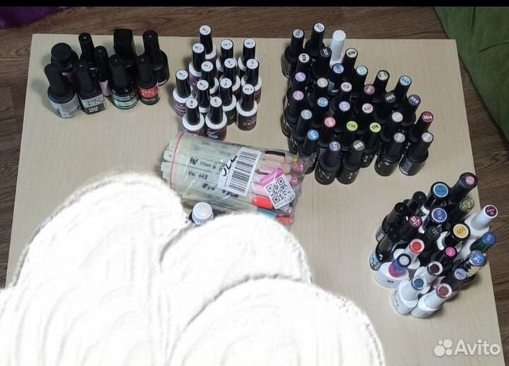 Материалы для маникюра гель-лак