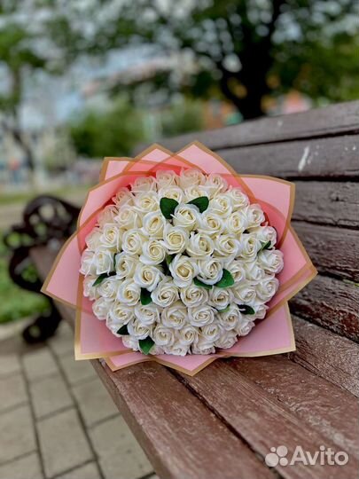 Букеты из 51, 101 роза цветы с доставкой