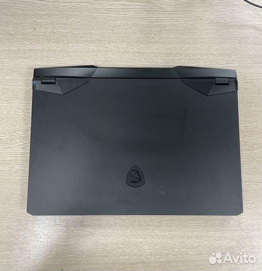 MSI Leopard GP76 RTX 3070 i7 11800H