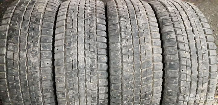 Dunlop SP Winter Ice 01 265/65 R17