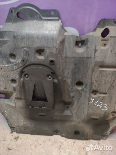 Защита двигателя Citroen C Crosser EP 4HN 2008