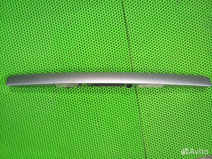 Накладка крышки багажника Audi A8 D3 S8