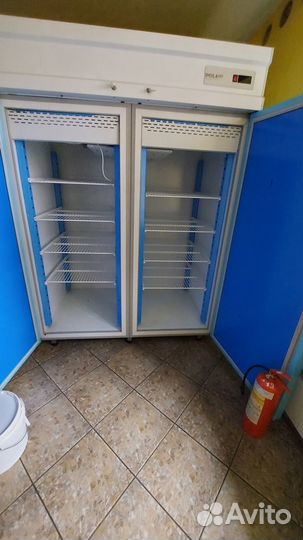 Холодильный шкаф