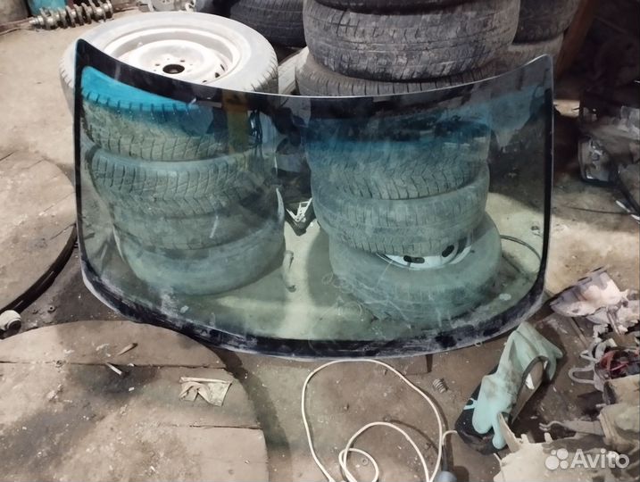 Лобовое стекло ваз 2110 бу