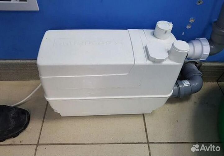 Устранение засоров любой сложности. Сантехник