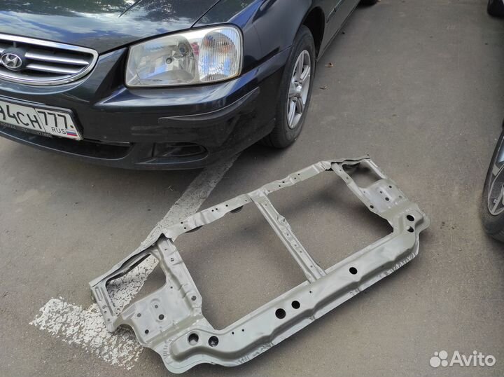 Передняя панель для Hyundai Accent 2008