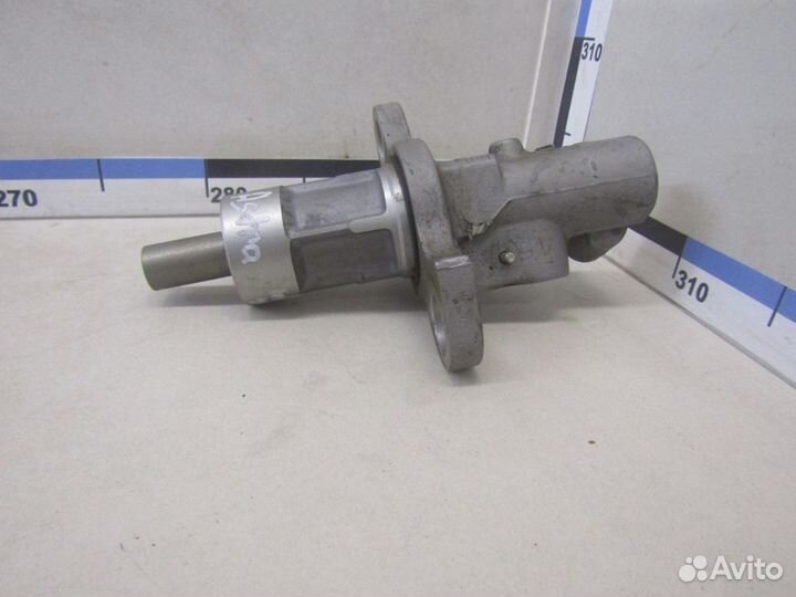 Цилиндр тормозной главный Astra J 2010