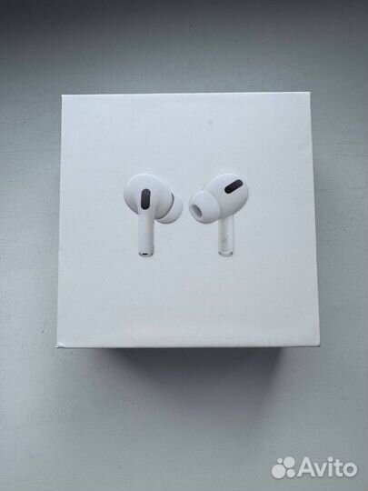 Наушники AirPods Pro