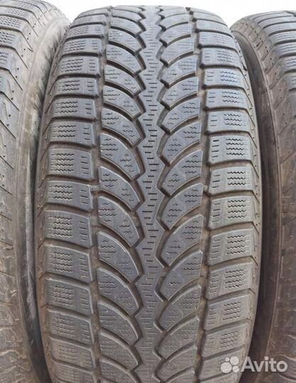 Bridgestone Blizzak LM-80 235/55 R19 105V