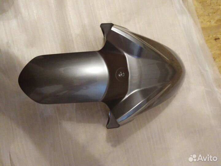 Переднее крыло на скутер новое