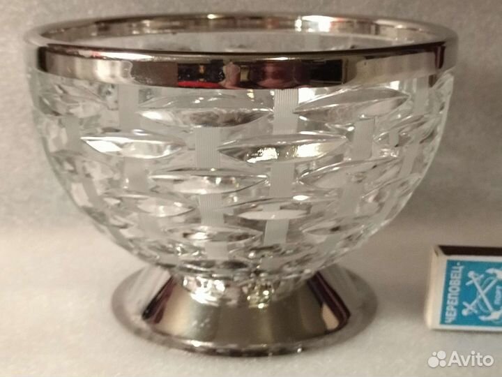 Шикарная хрустальная ваза фруктовница СССР