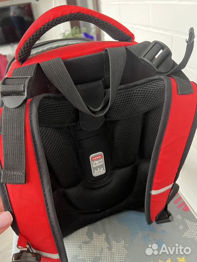 Продам школьный рюкзак