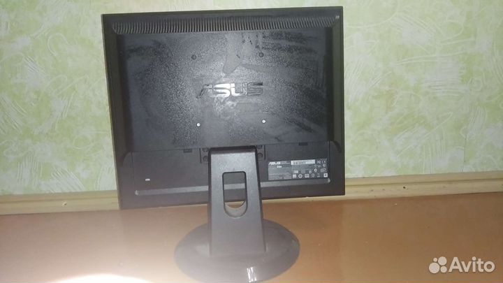 Монитор Asus