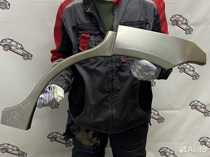 Honda HR-V арки задних крыльев левый