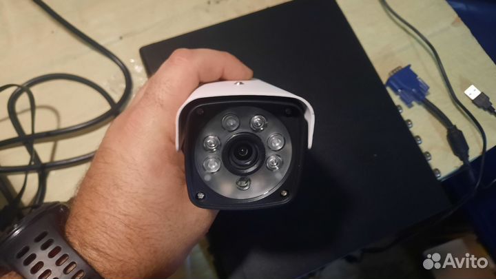 Комплект видеонаблюдения на 8 камер