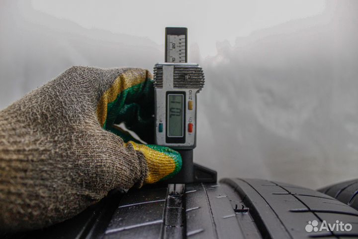 Michelin Pilot Sport 3 235/45 R18 98Y