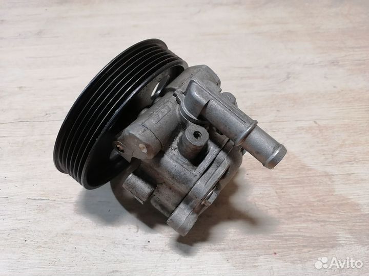 Насос гур Renault Sandero 2 Рено Сандеро 2 Logan 2