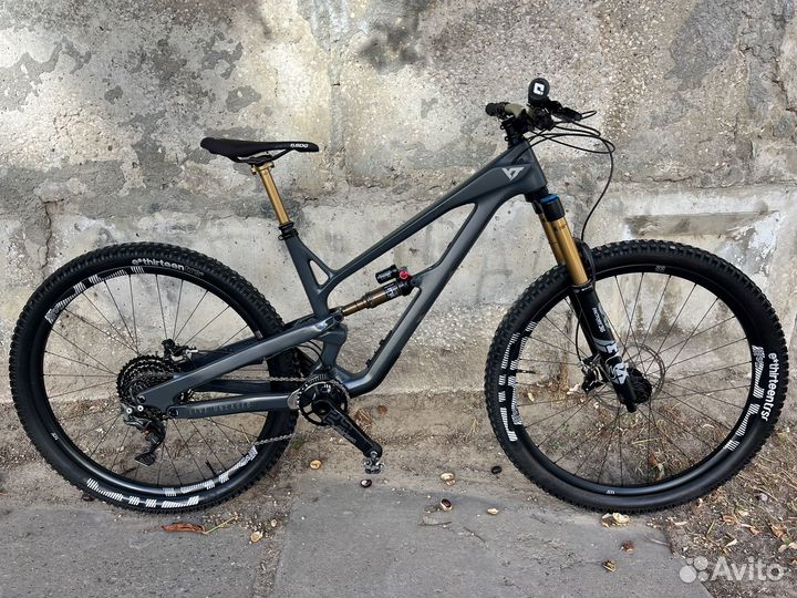 2019 YT Jeffsy 29 CF Pro Race Bike